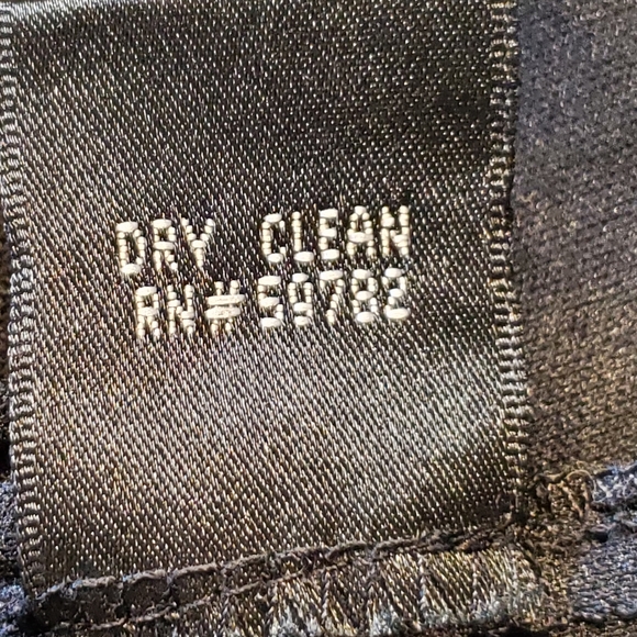 Dressy Adrianna Papell black dress - Picture 16 of 16